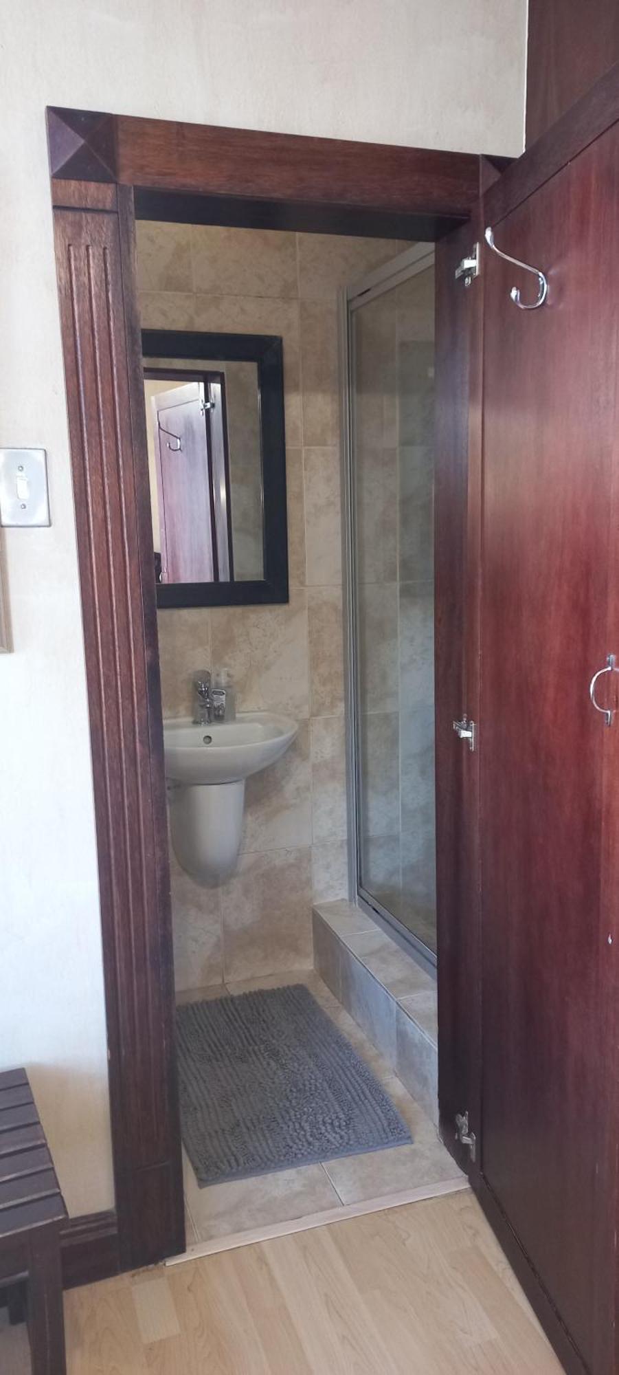 The Wooden Leg Guesthouse Kleinmond Luaran gambar