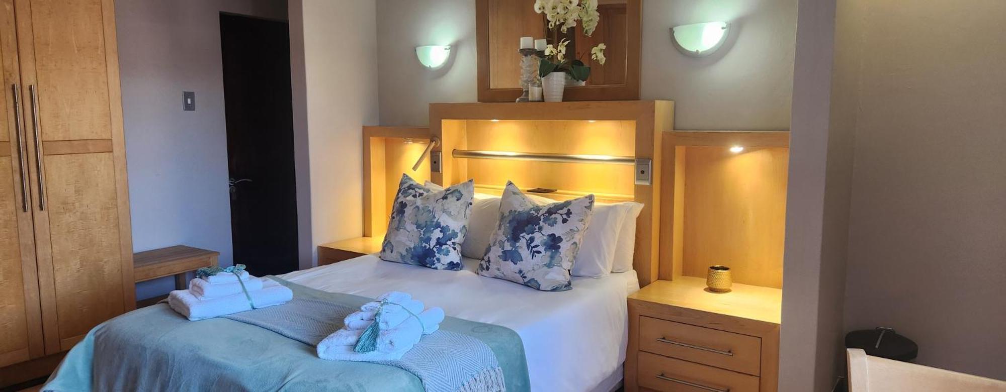 The Wooden Leg Guesthouse Kleinmond Luaran gambar